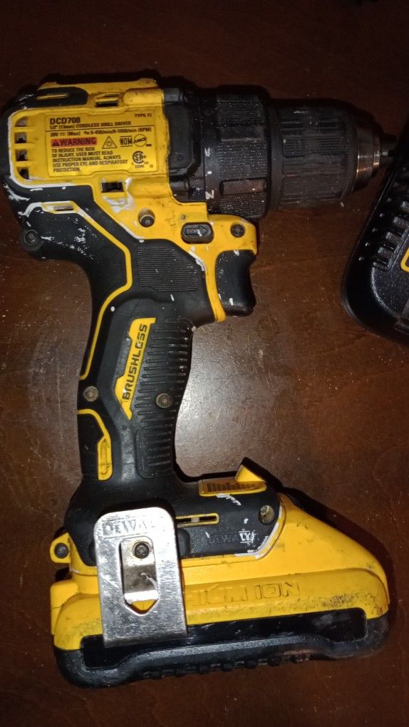 DeWalt Drill 20v