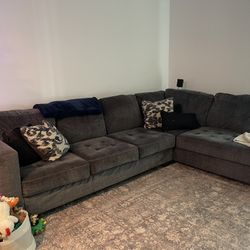 Ashley’s Signature Collection Sectional 
