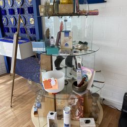 Commercial Spinning Shelf Display
