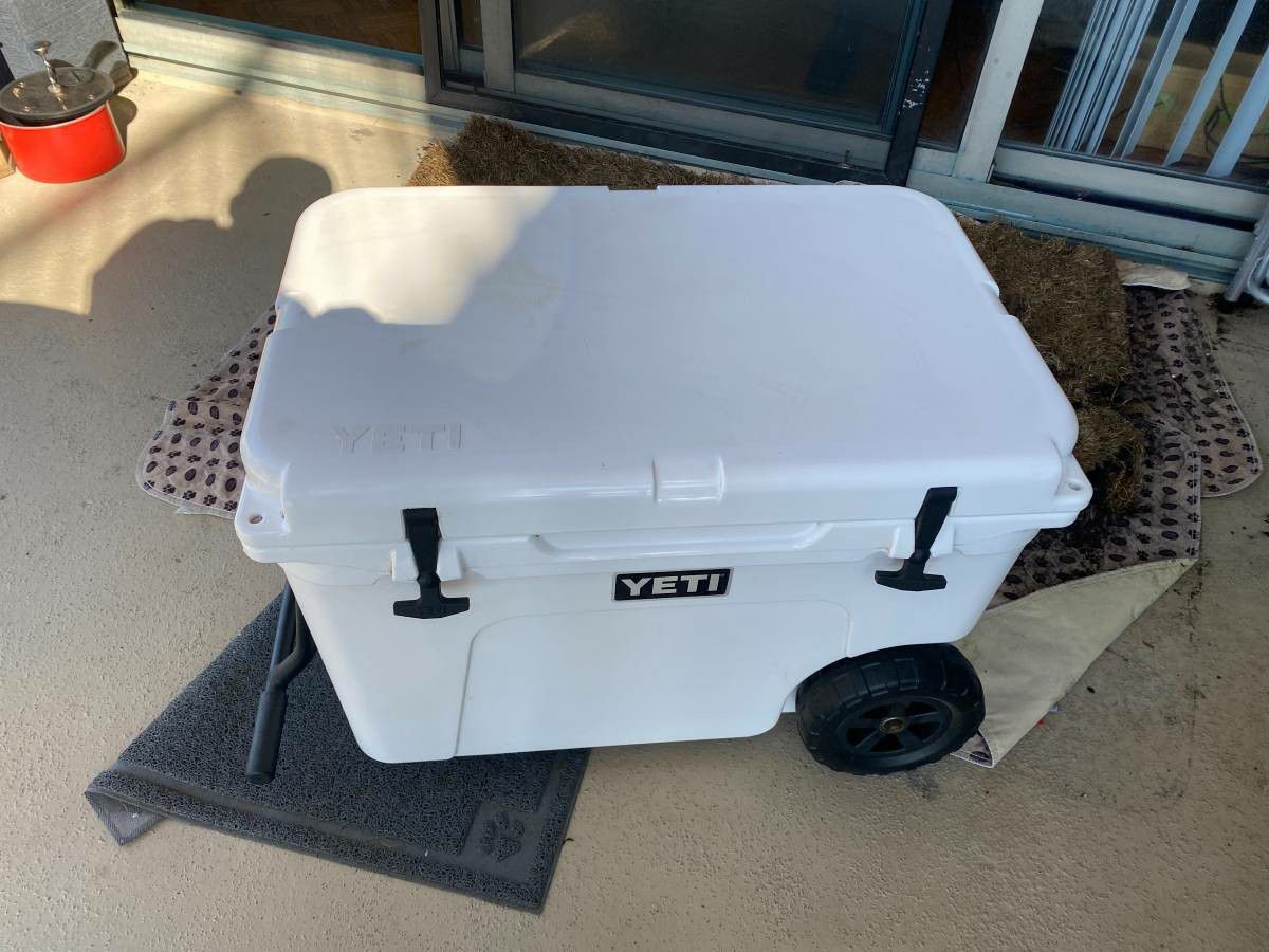 Yeti Tundra Haul Cooler with wheels very Durable