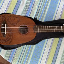 Ukelele Luna