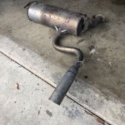 Exhaust For Toyota Célica 2001 Good Condition Nothing Wrong With It Just Don’t Need It $100 Obo