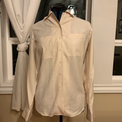 Women’s Size 1 Button Up Shirt - Cream - 100% Silk - Morgan Taylor