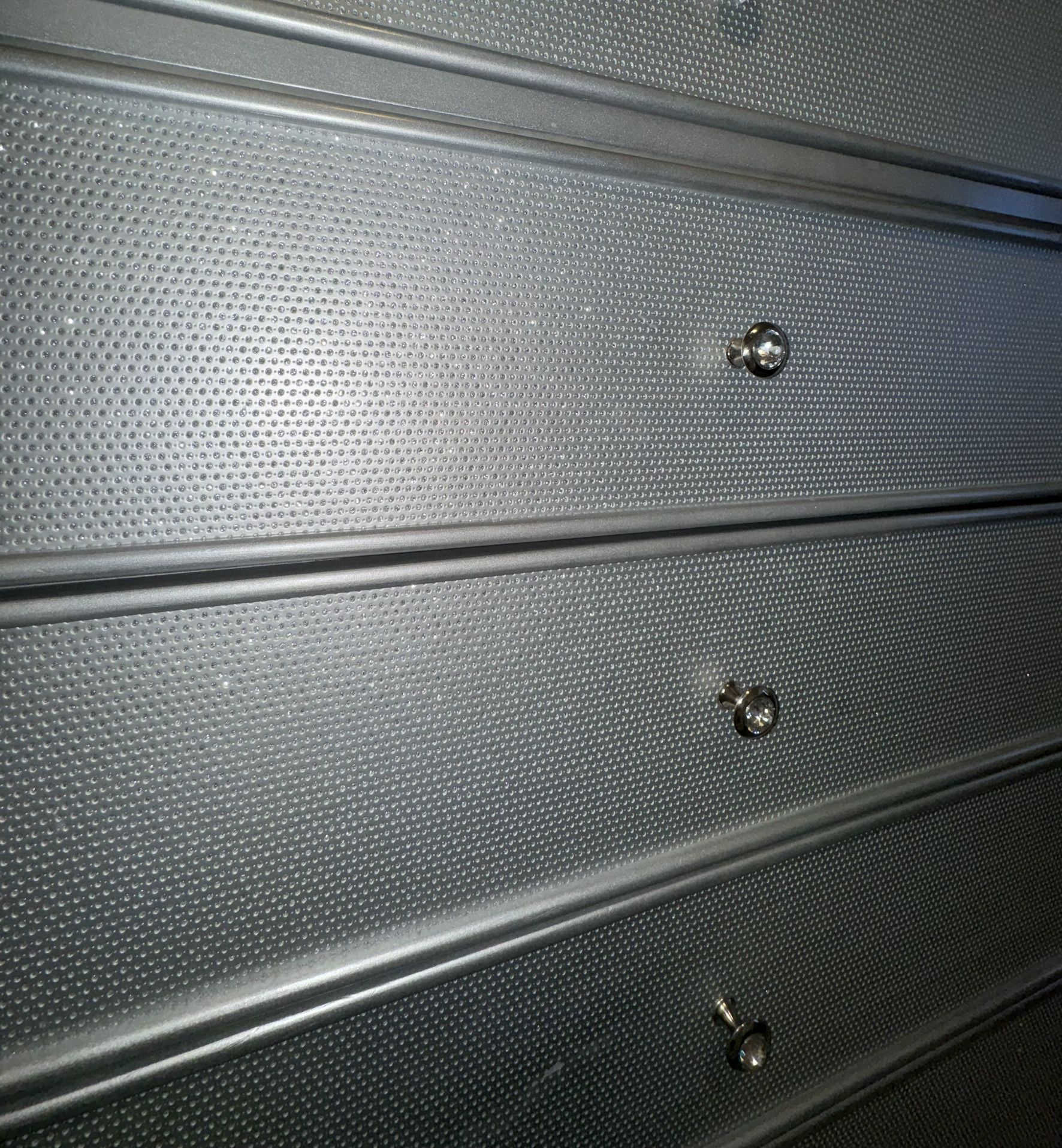 gemma silver dresser Gemma Platinum Nightstand & 6-drawer Dresser for Sale in Laveen Village, AZ