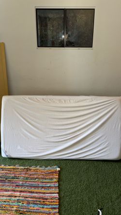 Twin bed sleep solution moon sea