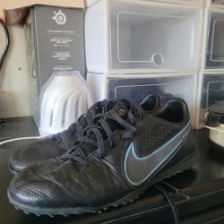 Nike Tiempo 