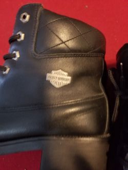 Harley Davidson size 9 1/2 Ladies leather boots