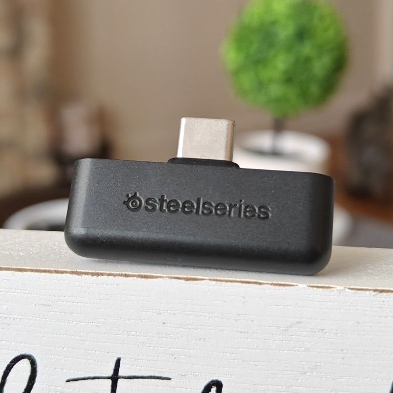 SteelSeries Arctis 7P/7P+ USB-C Wireless Dongle – Replacement Transmitter for PS5, PC, Mac, Switch