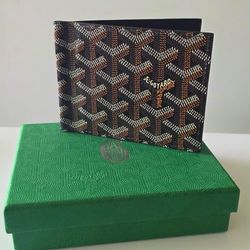 GOYARD MONORE PARIS AUTHENTIC IN BOX NEVER USED