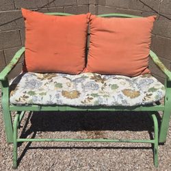 Outdoor Swing/Glider 