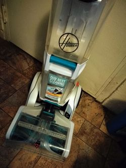 Hoover carpet shampooer in very good condition
