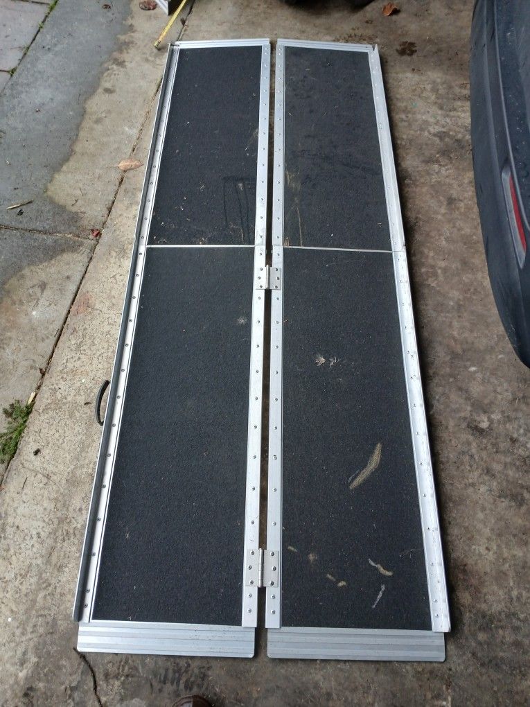 Aluminum ramp.