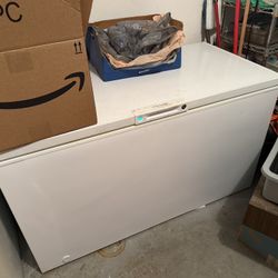 Commercial Deep Freezer