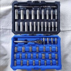 Kobalt 1/4" drive SAE Metric Socket Set