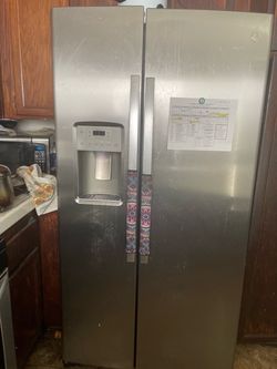 Refrigerator GE