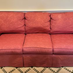 Couch (3 Seat+2 Seat) +Matching Pillows)