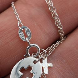 Delicate 925 Silver Cut Out Cross Pendant Necklace 18"