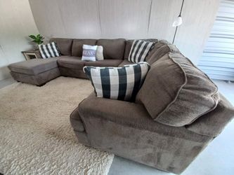 Loric 2024 ashley sectional