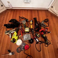 LOT OF POWER TOOLS