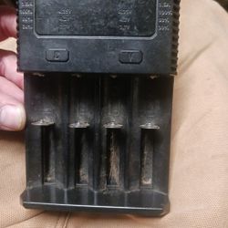 Battery Charger 