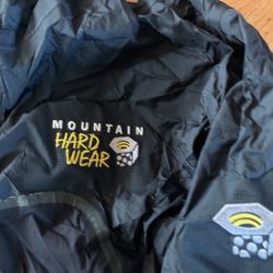 Mountain Hardware  Jacket 