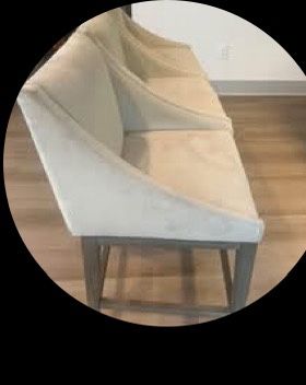 3 Barstools