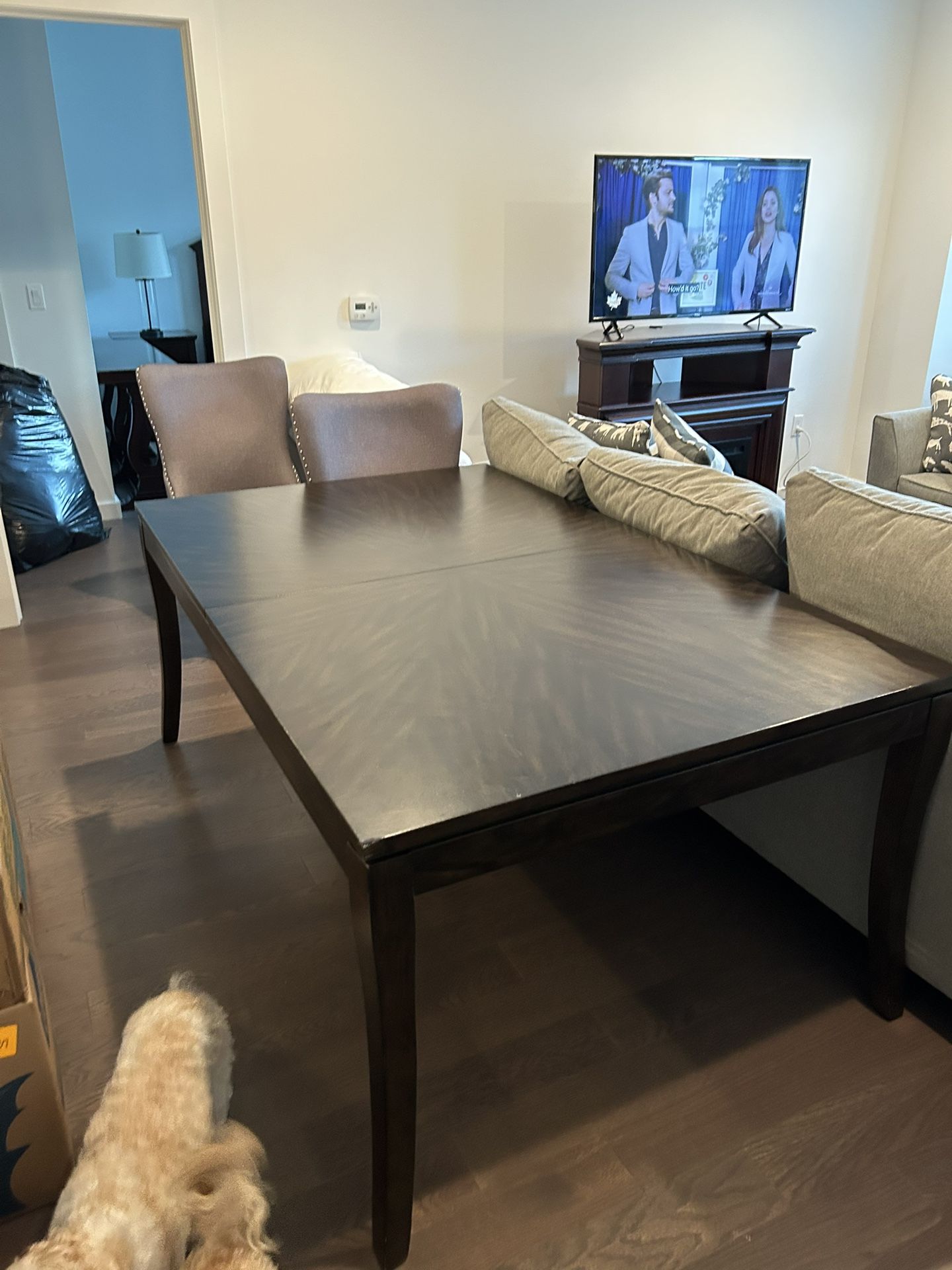 Table For Sale 4 Chairs Free