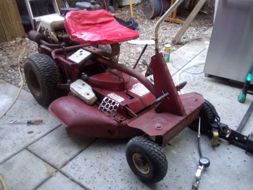 SNAPPER Ride Om Lawn Mower