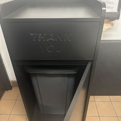 Store Trash Container