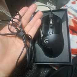 G502 Wired Mouse
