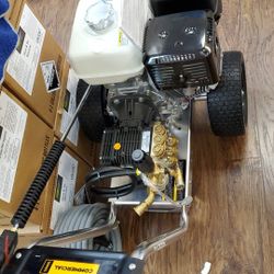 Commercial cleaning equipment