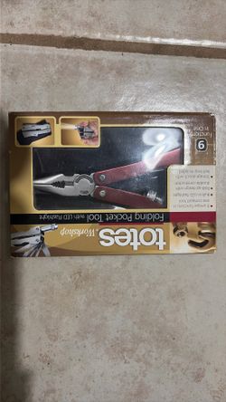 Totes military tool