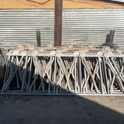 Albers  Cow - Cattle Headlock Stanchions