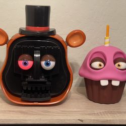 AMC Toy Freddy Popcorn Bucket and Cupcake