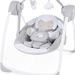 Ingenuity Comfort 2 Go Compact Portable 6-Speed Cushioned Baby Swing with Music, Folds Easy, 0-9 Months 6-20 lbs (Cuddle Lamb)