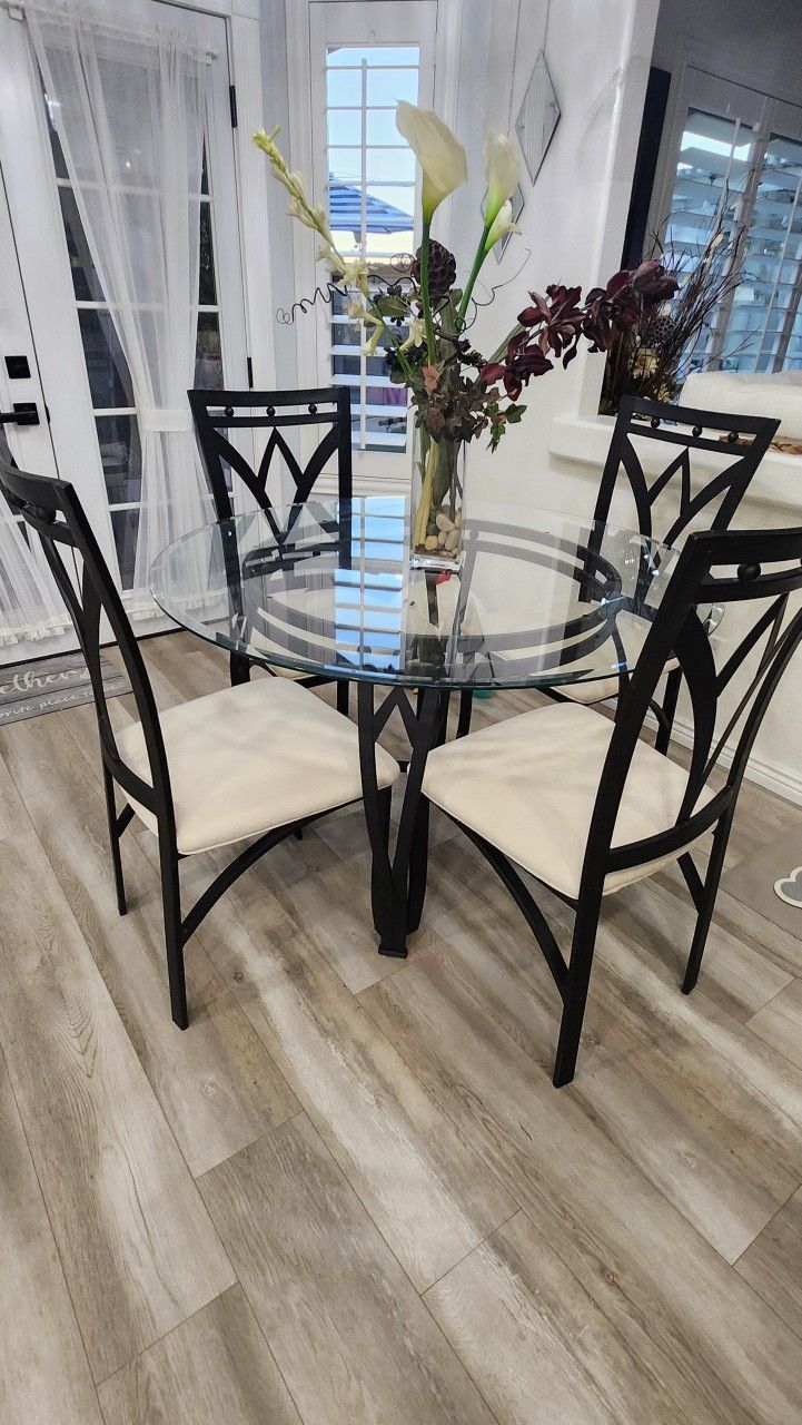 5 Pc Dinette Set