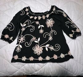 Lauren Michelle Embroidered Black Top