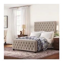 Queen Bed Frame / Box spring