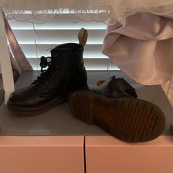 Dr Martens Toddler 10T