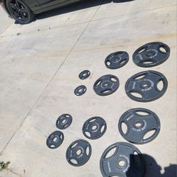 Lots Of Olympic Weights Available. 45s, 35s, 25s, 10s, 5s, 7 Ft Olympic Bar, And 30 And 40 Lb Dumbbells