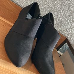 Black Bandolino Heels 