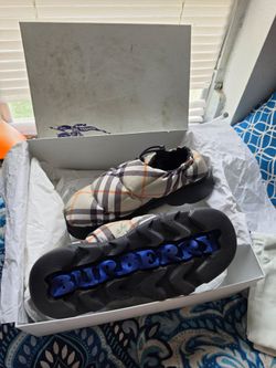 Burberry Pillow Loafer ( Samples )