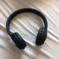 Raising Canes Wireless Headphones 