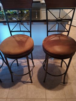 Bar Stools 