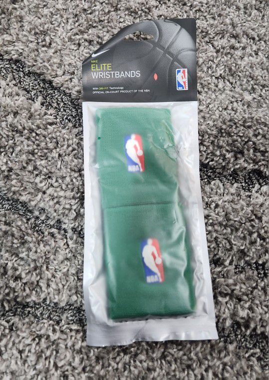 Nike Elite Wristbands With Dry-Fit Technology NBA Green New In A Bag