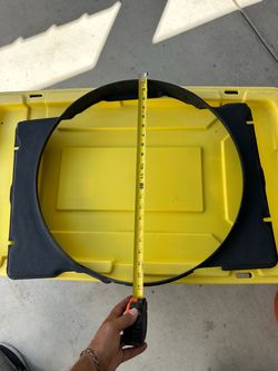 Big Block radiator fan shroud for Mustang