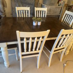 Beautiful Farmhouse style Dining Set W/8 Beautiful Chairs
