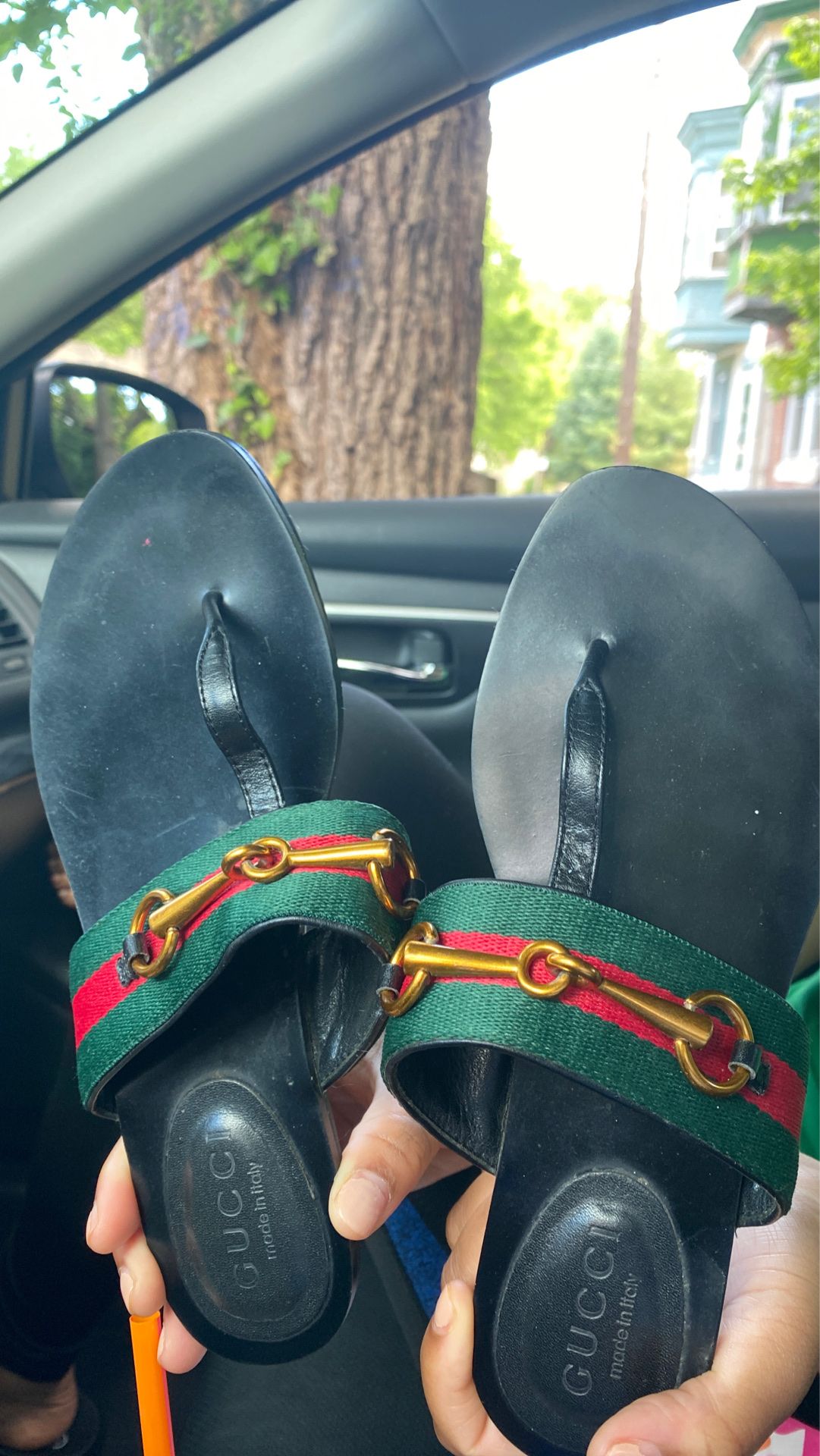 Gucci slides