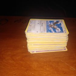 120 Pokemon Cards