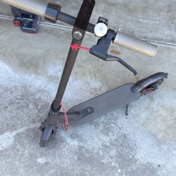 Electric Scooter $200 Obo